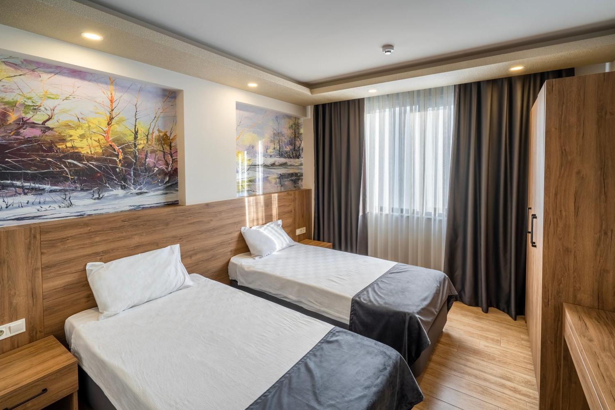Golden World Suite Hotel Antalya Exterior photo